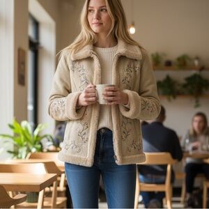 Fu Da Sport Faux Suede Embroidered Sherpa Coat Sz L Phoebe Buffay Inspired 90s